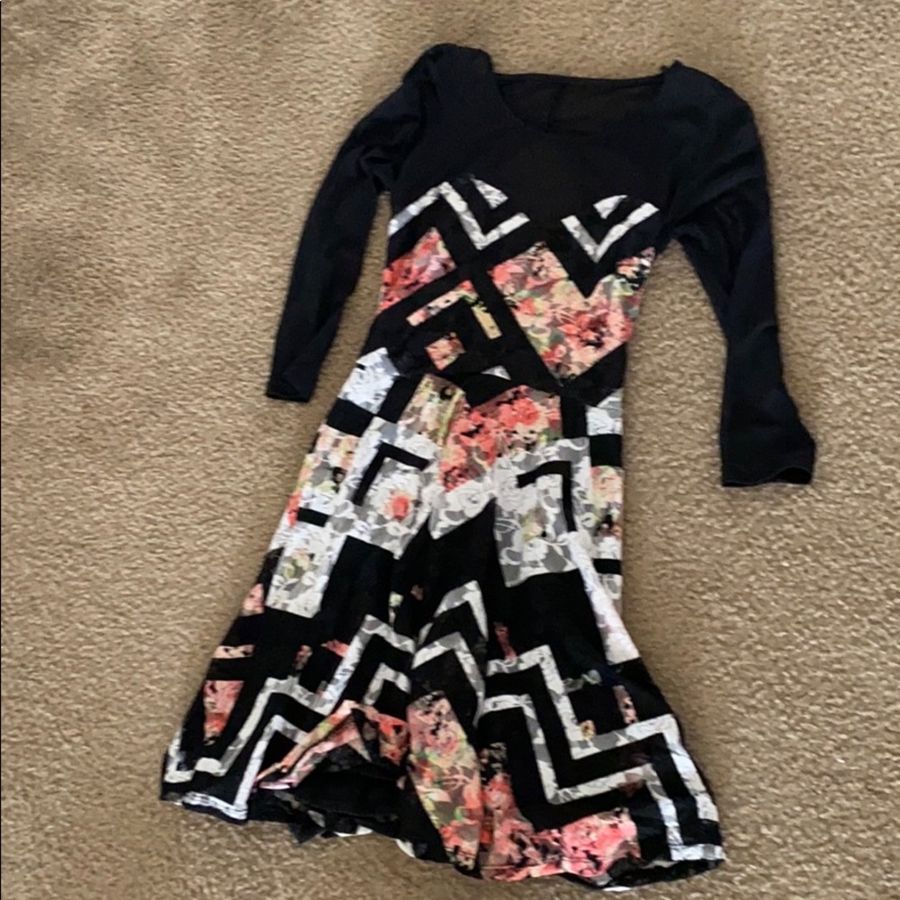 Beautiful Floral Lace Dress